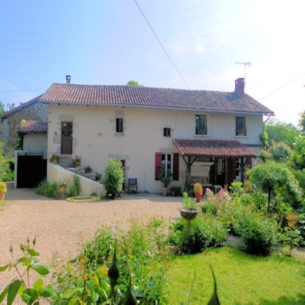 Offres de vente Maison Saint-Christophe 16420