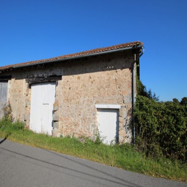 Offres de vente Maison Manot 16500